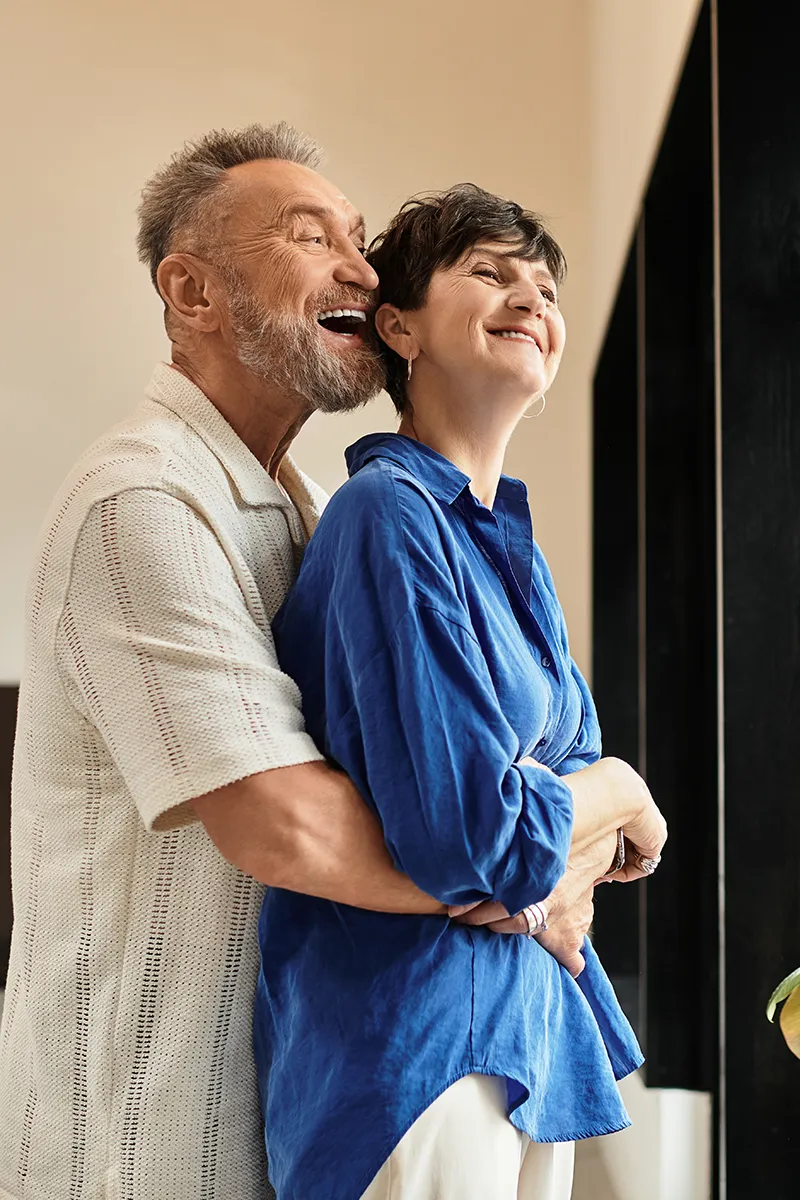 symbolbild-glückliches paar zuhause